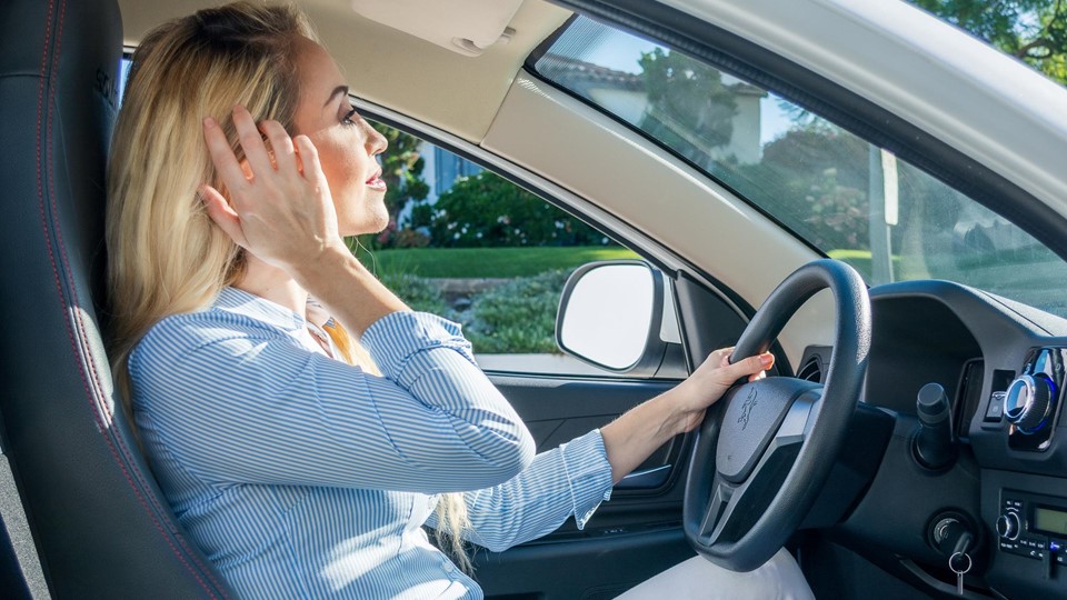 SOLO_Automotive's tweet image. Did you know 86% of people commute alone?
Make the commute better and buy a SOLO.
Learn more: ow.ly/kgW130qW04C
#GoSOLO #ElectraMeccanica #fundrive #evlife  #nogas #noemissions #electricvehicles #3wheeler #electriccars $SOLO