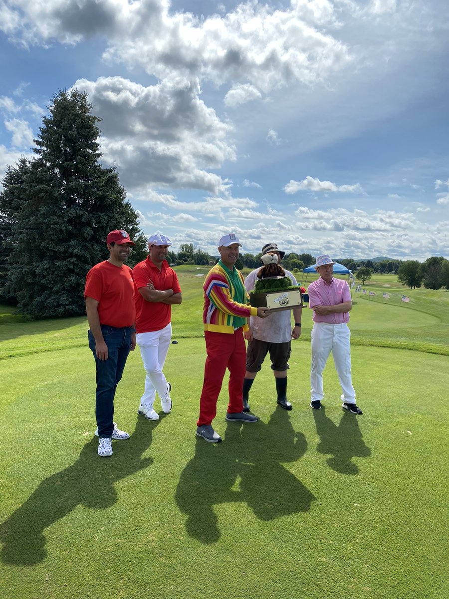 WashCoExec's tweet photo. Here it is from #CaddyDay at @GolfWCGC, @czabe is an official @WashCoWisco resident. Great day out at the course raising money for @MakeAWishWI. The whole crew from @TheGameMKE are welcome back anytime especially for #CaddyDay Two. https://t.co/cKuUVhsFZX