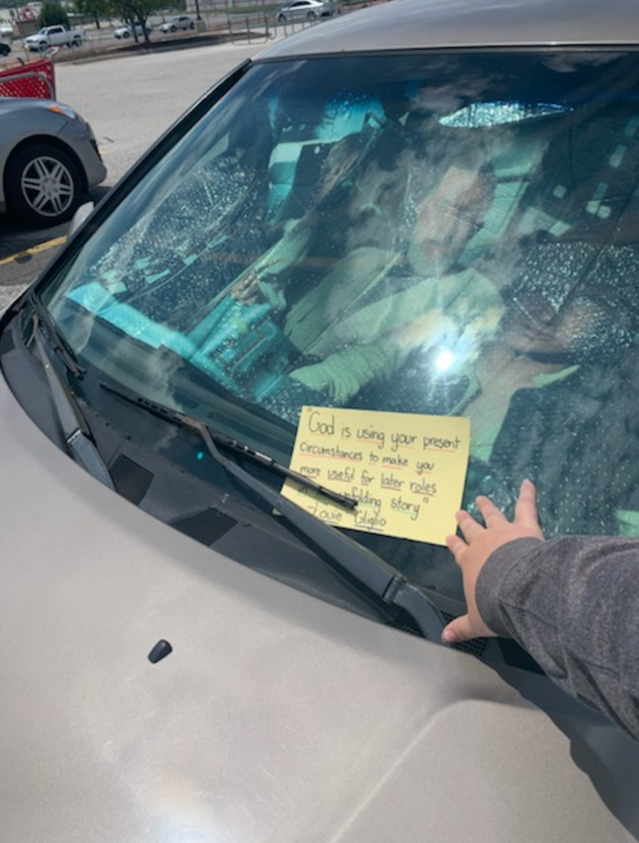 RoadRulesCamp's tweet photo. Lots going on today! Elizabeth finished up her fidget quilt, Daniel made a mask, and Sara worked on one of our missions: leaving positive notes on cars! https://t.co/dKAwnOPvvo
