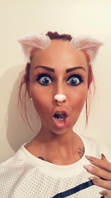 ⭐ Irgendetwas stimmt mit Hasi nicht ⭐😂 https://t.co/mvYTBvAEfk<a href="/tag/sonnenschein"class="tags"><span>#sonnenschein</span></a>