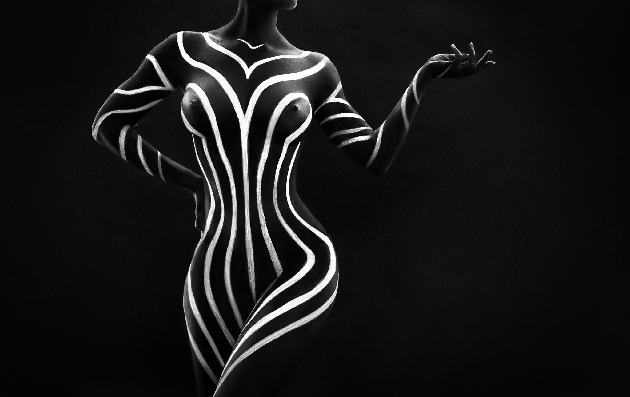 Body Paint Magazine on X:  Feature Repost   Washington D.C. Life is like a zebra; white stripe,  black stripeMay you have more white stripes in the new year! This photo  is