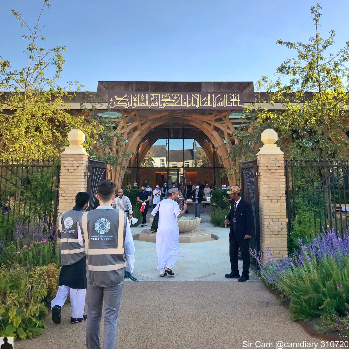 Cambridge 31 July 2020 - flickr.com/photos/camdiar… #EidMubarak @CamCtrlMosque