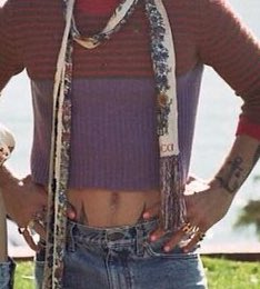 RETRO2SEOK's tweet photo. it’s the tummy for me https://t.co/DkpaHcbA9A