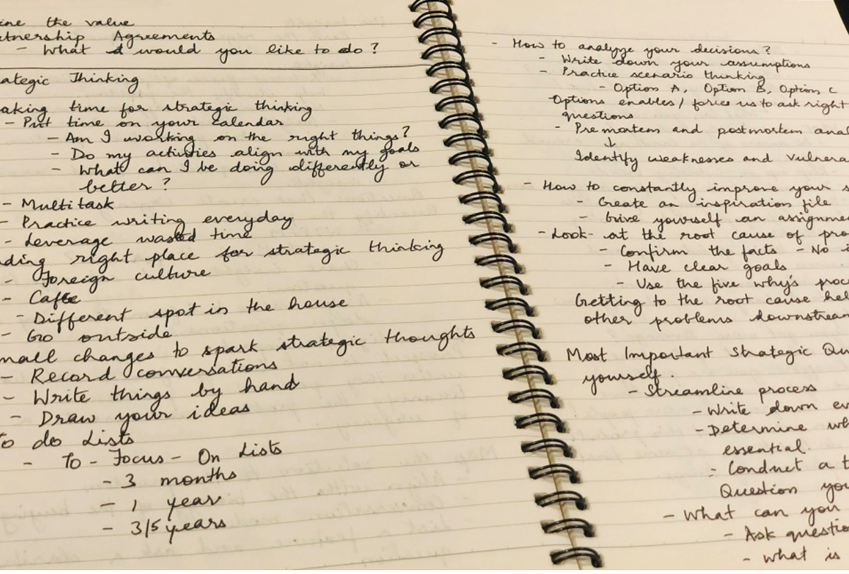 ramyaramani's tweet image. I write my notes by hand. I do it for all the meetings/sessions. Have used several software's, but eventually settled for handwritten notes. I find that writing notes by hand, helps me focus. How do you take notes? 

#write #notes #handwrittennote #focus