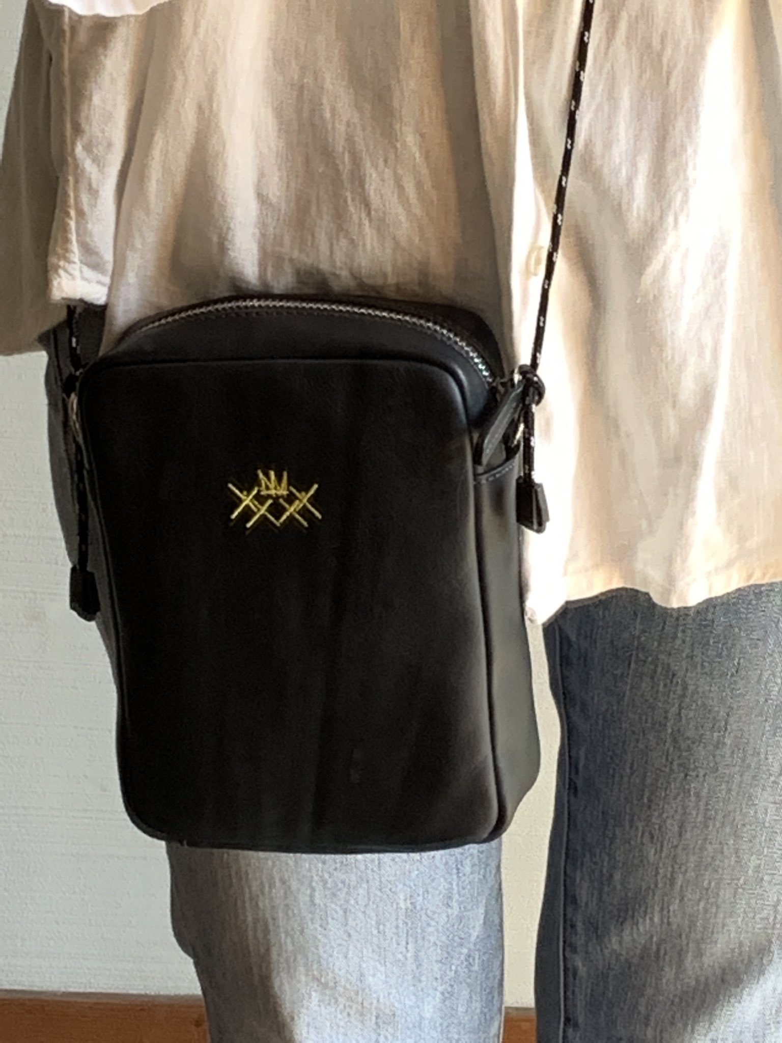 King Gnu】 CEREMONY XXXX LEATHER ポーチ - メルカリ