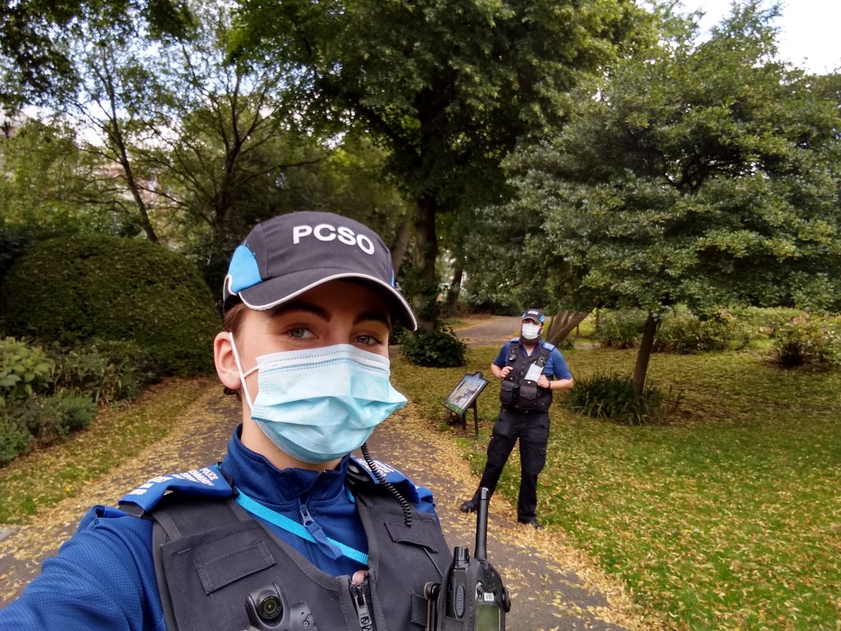 Simon Cole tweet media