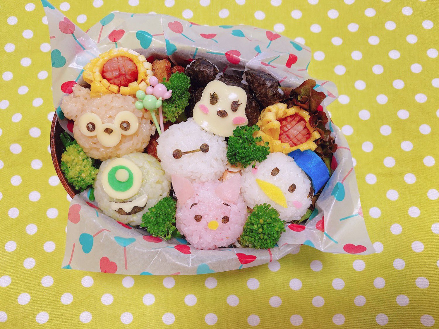 きなってぃ 愛され料理の先生 ディズニーツムツムキャラ弁 かわいいでしょ 先日のキャラ弁講座でつくりました ディズニーツムツム キャラ弁 T Co Qvqfuepaaf Twitter