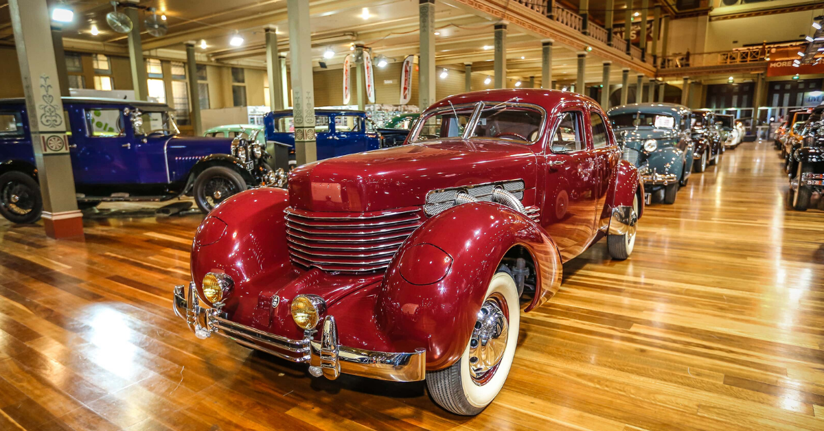 Motorclassica's tweet photo. 1937 Cord 812 Custom Berline. Some marques are synonymous with fame, including the legendary American manufacturer Cord. Terry Dowel's 1937 #Cord812 Custom Berline is once such example, ordered specially from the factory by Hollywood legend Bing Crosby. #motorclassica https://t.co/YpJJe1fQC4