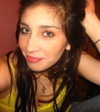 desaparecidaorg's tweet image. Antonella Pelletier está desaparecida en el partido de Morón, provincia de Buenos Aires. Tiene 29 años, y 2 hijos. Está bajo tratamiento médico. La mamá pide ayuda para encontrarla!. Por favor compartí, y si tenés información avisa al ☎ 911

#NiUnaMenos