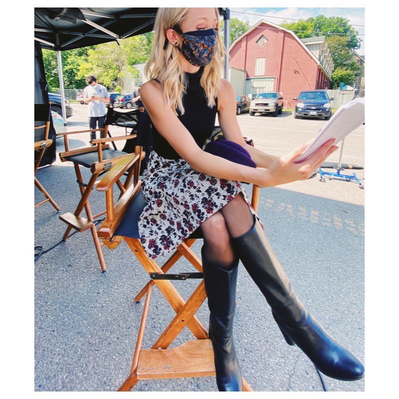 Vandiekins22's tweet photo. The new normal at work. Don’t be an ass. Wear a mask also... sanitize, wash your hands and keep social distance when possible. #onset #masks https://t.co/yZJwXARzFl