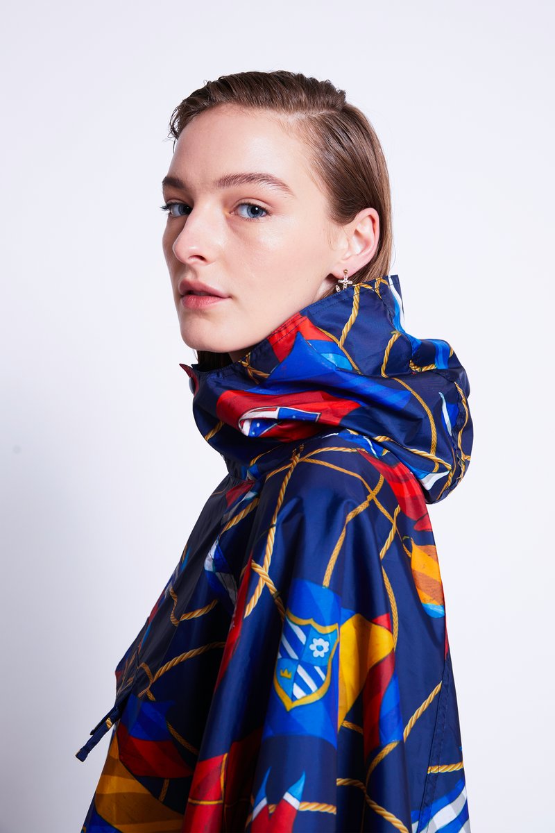 coming 🔜 KW x RNZYS

full range launch 🔷 late October 2020

<a href="/voguemagazine/">Vogue Magazine</a> collection preview ➡️ vogue.com/fashion-shows/…

#KarenWalker x #RNZYS