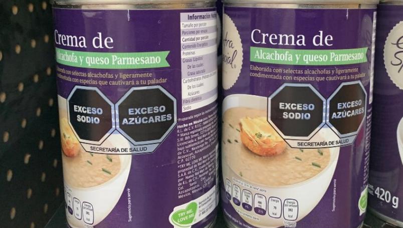 GeraldinePonceM's tweet photo. La mayor parte de las muertes que ocurren en México está relacionada con una mala alimentación, 

Desde el año pasado, votamos a favor de reformar la Ley General de Salud, para que alimentos y bebidas tengan en su etiqueta frontal advertencias claras sobre su contenido. https://t.co/UCbEXXLAiS