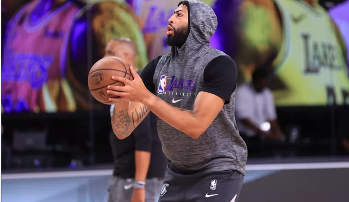 Lillard、Anthony、DeRozan等眾多球員現場觀戰湖人對陣快艇！-黑特籃球-NBA新聞影音圖片分享社區