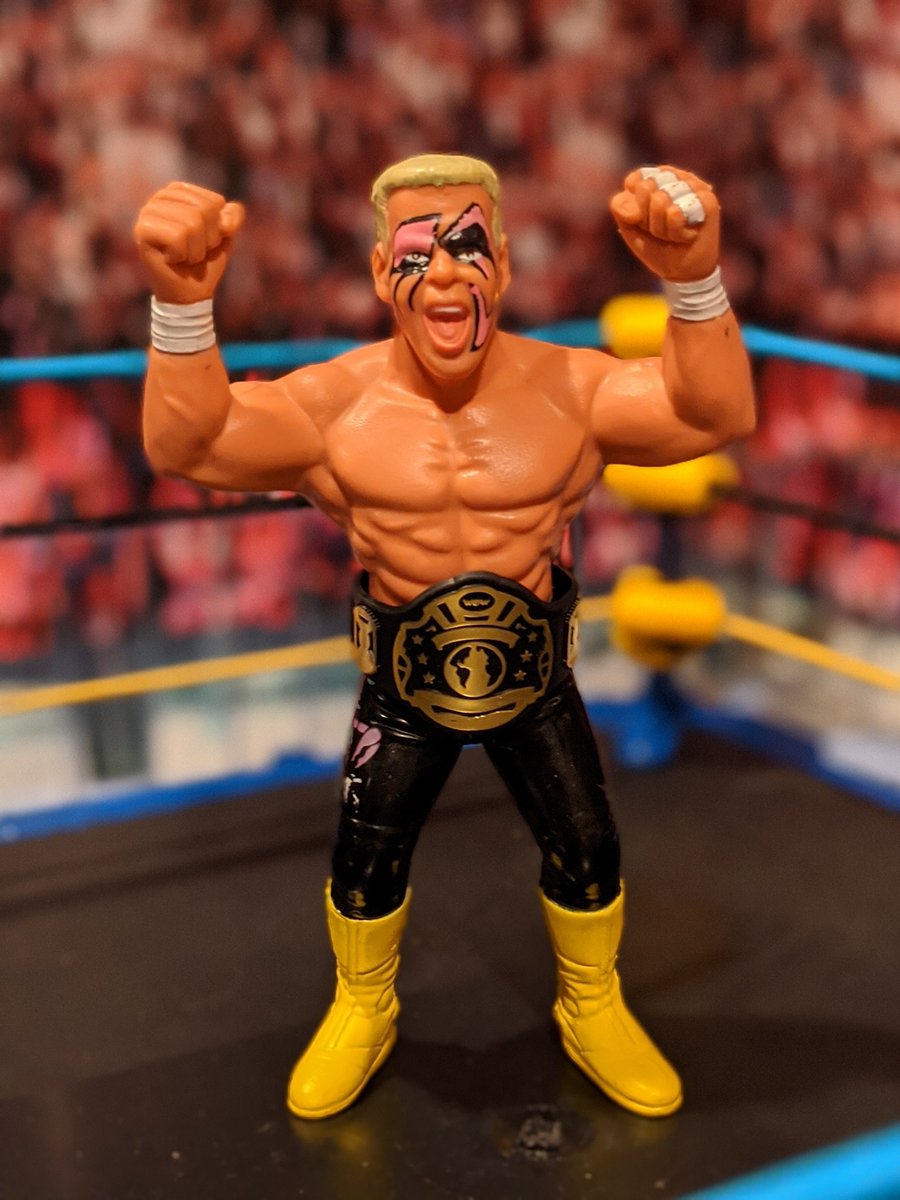 RingSkirts's tweet photo. It's hard to live up to a classic like the Hasbro belt but @HMan_WFW has won off to the originals. Classic style, sturdier construction, shinier gold. 
#FigLife #WrestleCave https://t.co/8HjUfA6hBC