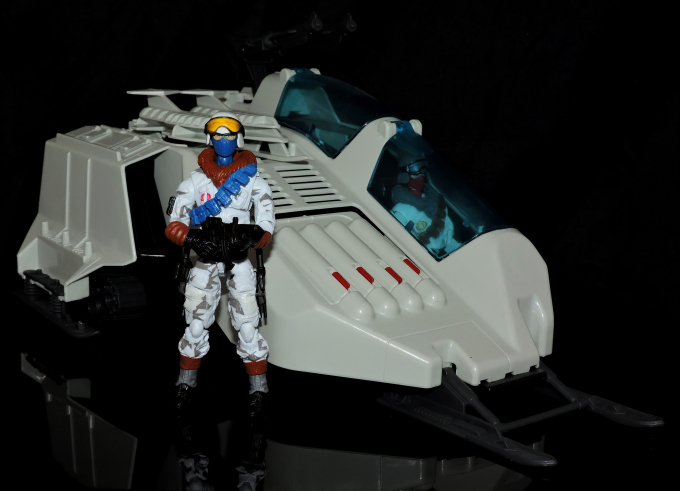 _CIAD_'s tweet photo. It's winter in July, as for #TBT I'm taking a look back at the G.I.Joe Collectors Club FSS 7 Cobra Ice Viper Officer
#gijoe #gijoeclub #gijcc #fss7 #cobra #iceviper #iceviperofficer #review #gallery #throwbackthursday #surveillanceport
https://t.co/OsqsqZtYsn https://t.co/t9A8d5ISzq