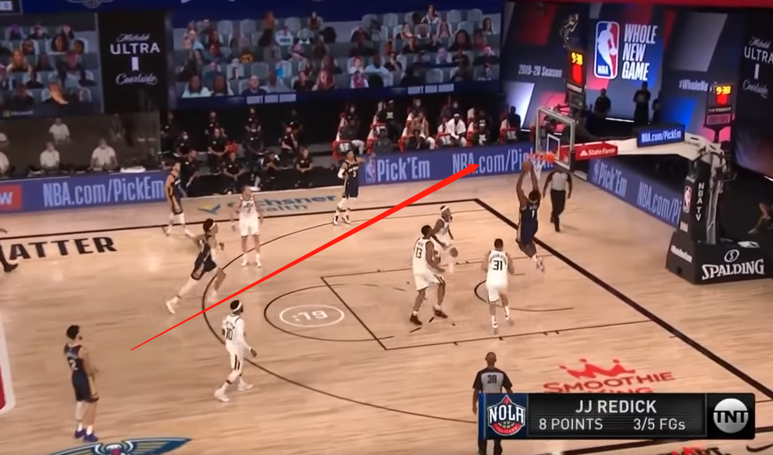 【影片】這配合太默契！球哥半場小手一拋，胖虎空接暴扣驚豔全場！-黑特籃球-NBA新聞影音圖片分享社區