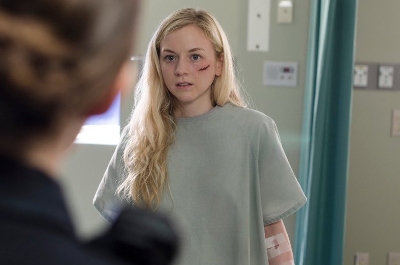 This whole hospital thing is a mess!! But can we give a round of applause to Emily Kinney as Beth 