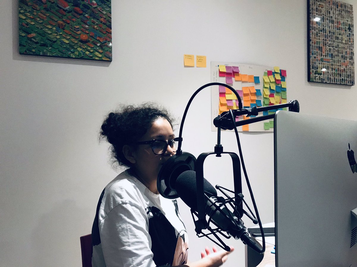 jonblackbot's tweet photo. Grabando en este momento Creative Talks Podcast. #CreativeWar https://t.co/PC4MnhGHU3