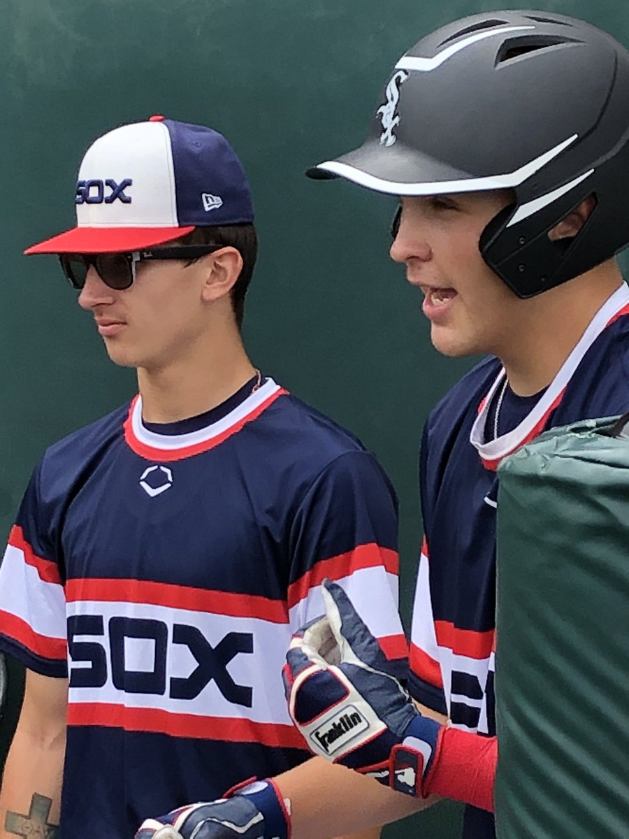 White_Sox_Elite's tweet photo. White Sox Elite 16U Silver team starts @PastimeBaseball All Scout Event 1-0 w/an 8-0 win vs Slammers IL. @CamdenKearney 2-3 2RBI R &amp; 6IP 1H 0R 9K, @MSenholtz 2-3 2RBI R, Matt Gaffney 2-3 2B 2R RBI. https://t.co/pYXtfZGzFP
