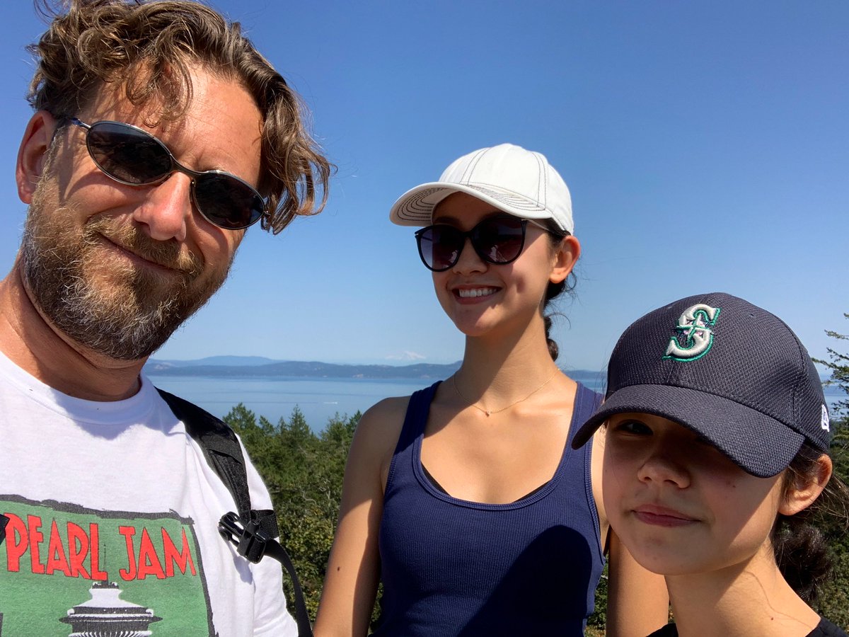 terry_bergen's tweet photo. The one in the middle is smiling extra because she knows she legit beat the old man up the south ridge of PKOLS.
#YYJ #backyardhike https://t.co/JVdzX2874U