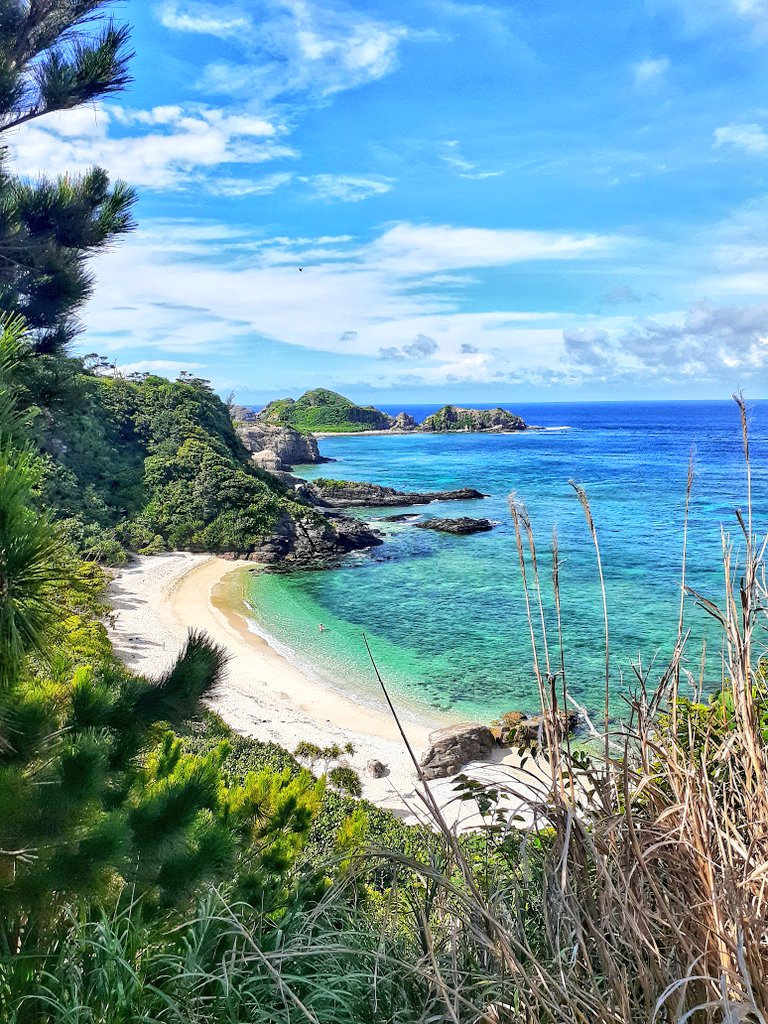 LilyInJapan's tweet photo. The view in Akajima always left me speechless ... ❤
#okinawa #akajima https://t.co/GC0tMdSWUr