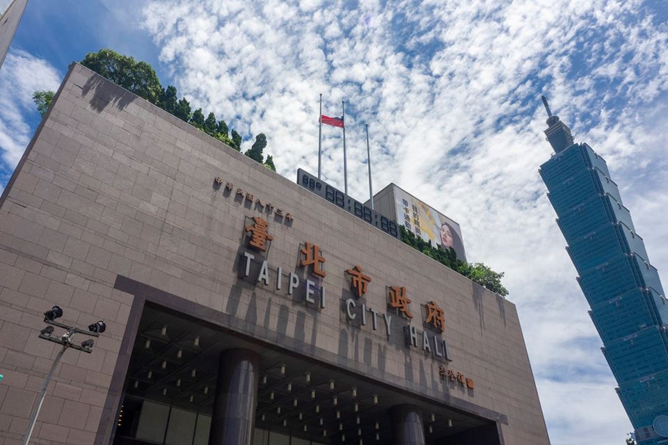 KP_Taiwan's tweet image. 民主推手 精神不朽
　
悼前總統 前臺北市長 #李登輝 先生辭世
　
臺北市政府降半旗致哀