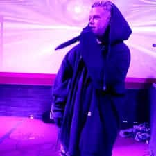 knawlydge's tweet photo. @VelTheWonder #jay #knawlydge #losangeles #metro #california https://t.co/65D3DgfDsl