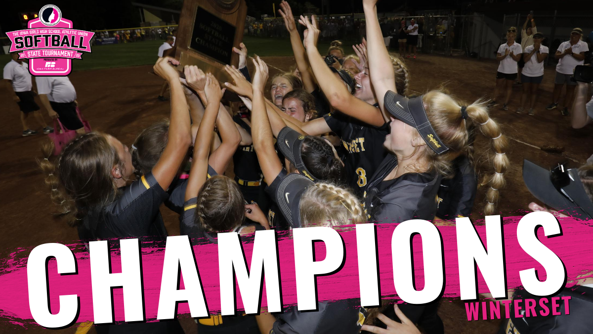 IGHSAU's tweet photo. 4A CHAMPS

Congratulations to Winterset, your 2020 State Softball Tournament presented by @IowaFarmBureau Class 4A Champions!

#IGHSAU #IowaGirl #IAHSSB https://t.co/efj9AyuD56