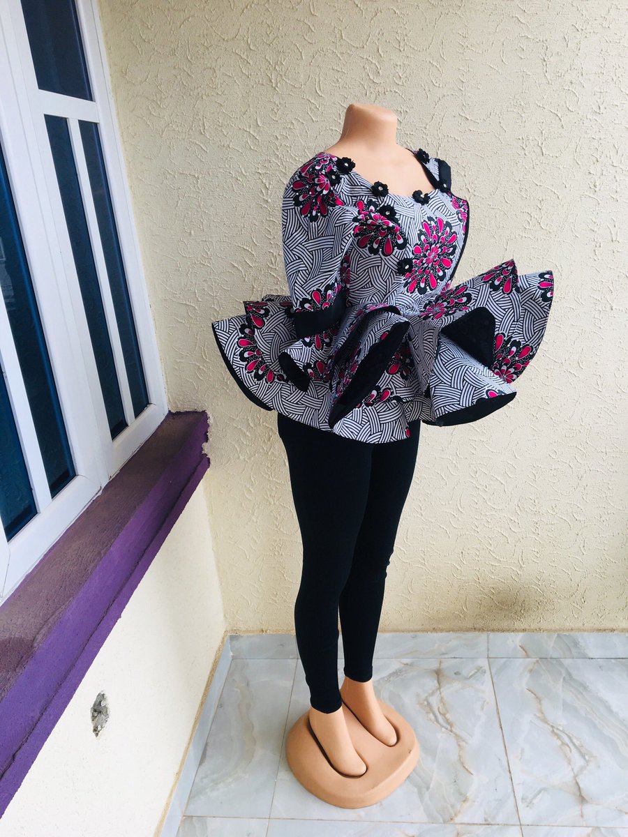 Morenike_____'s tweet photo. You can never go wrong with a beautiful peplum 🥰🥰🥰

It cost nothing to retweet 🙏🙏
#renikstiches https://t.co/q5Fn0Xfn6k
