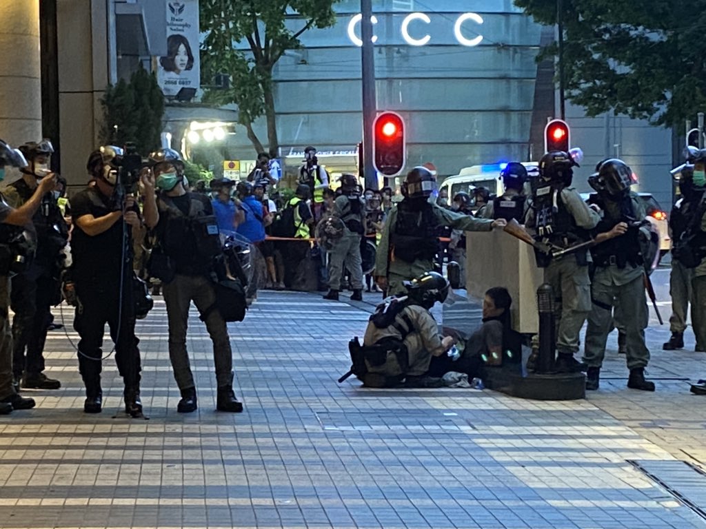 HK Gov to announce postponing LegCo election today or not, this is what HK has been though in July, 1st month with  #nationalsecuritylae, in a  #THREAD: 30/6Full bill of  #NSL came to light and came in force at 11pm1/7370 arrested in banned rallies, including 10 alleged..