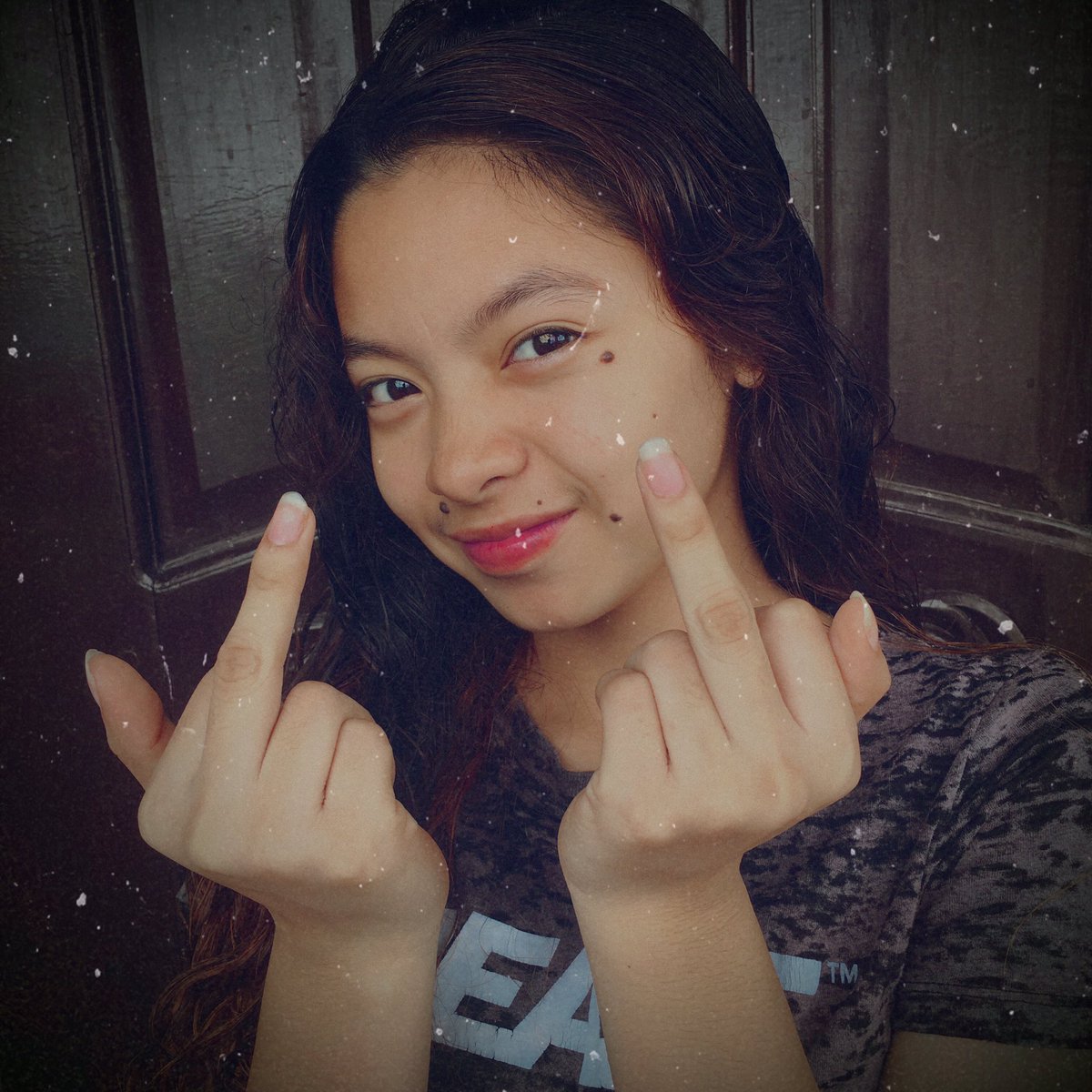 lxxrmss's tweet photo. Sa lahat ng taong mga galit na galit sakin kahit diko naman inaano,,, oh eto kayo 🤪🖕 https://t.co/Wyn5A6Z6aC