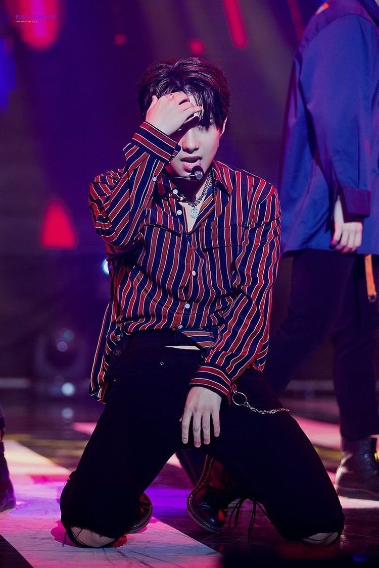 how to sort your bookmarks on twitter, a thread !! <333