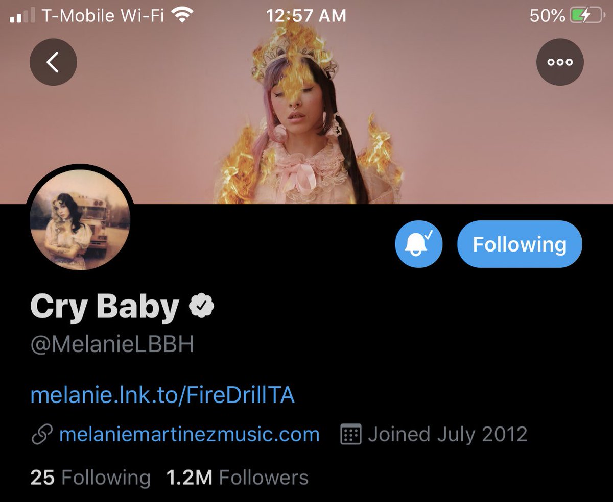 PsychoShortcake's tweet photo. melanie and billie have the worst layouts ever https://t.co/R2uOZIqWpn