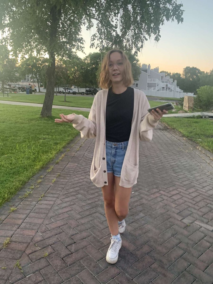 rottenoperarach's tweet photo. i’m cute rt if u agree https://t.co/tl6OorLbaS