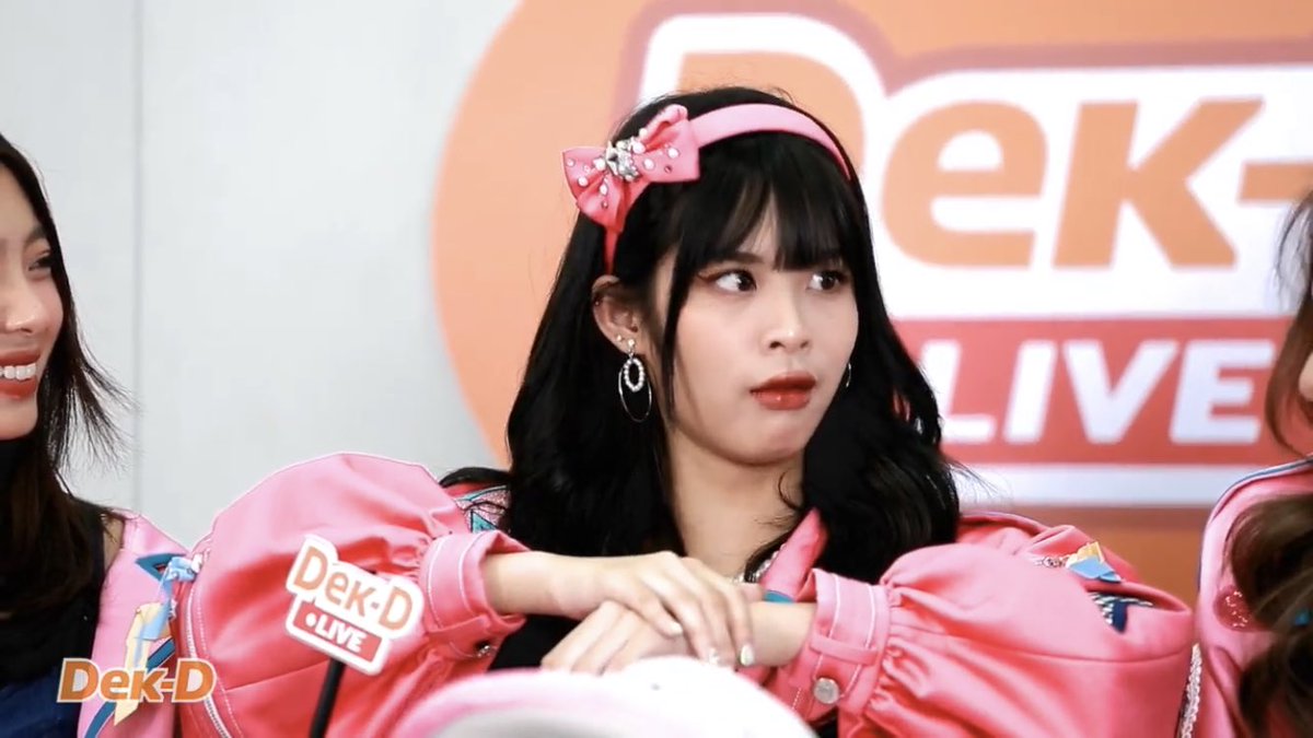 mobye_sertist's tweet image. น่ารักปุ๊กปิ๊ก ดุ๊กดิ๊กที่ฉุกเยย 🥰🥰🥰 #dekdLive #MobileBNK48