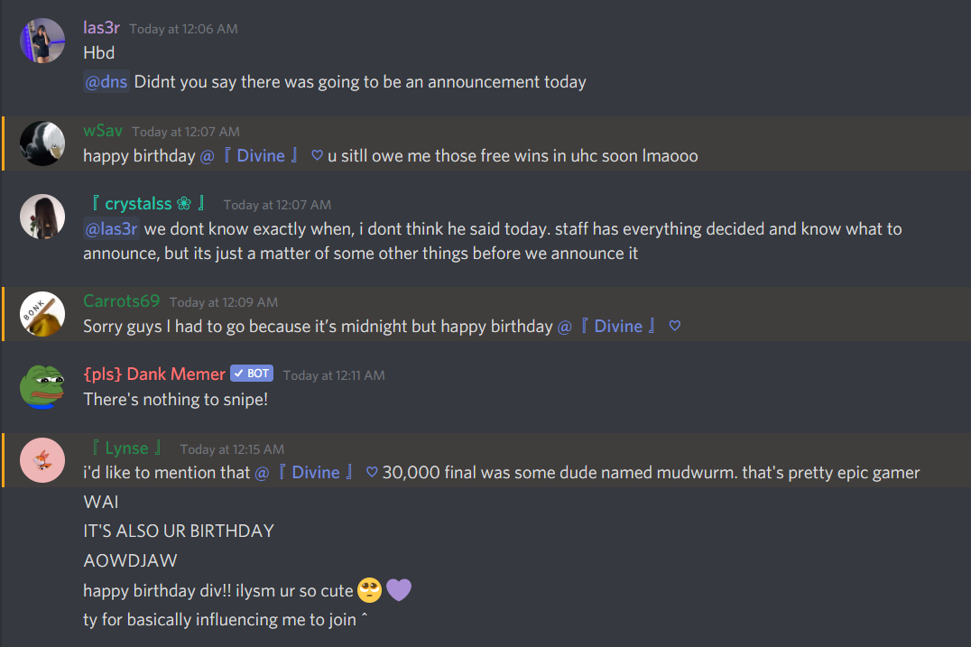 Divinehhh's tweet photo. WOOOO Birthday ?? Hell Yeah! @Manhal_IQ_ Thanks for making the first hour amazing π and all the Great wishes and kind words from each one of the members!
#AbyssFam #AbyssOP Truly thankful for a family like this @crystalss__ @MihiYdk @SuperReeseP @lynselohan and many more!π https://t.co/p4aGXZFlzy