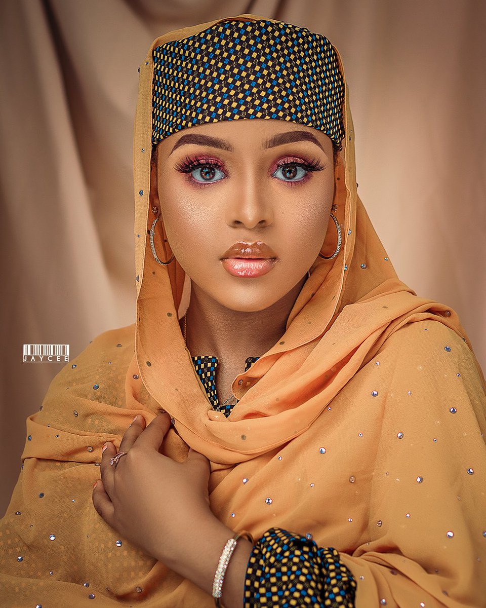 jayceepictures's tweet photo. Blessing your timeline this Eid morning with @salmerhbamalley. 
MUA: I.G @sparkle__faces.

Please retweet 😊❤. 
#EidAlAdha #Arewa #Arewatwitter #BBNaija #EidMubarak https://t.co/ecUQJlWsjl