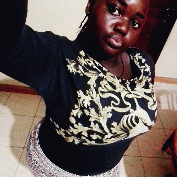 PatiGami's tweet photo. Just home bored https://t.co/3OGRN7NhBS