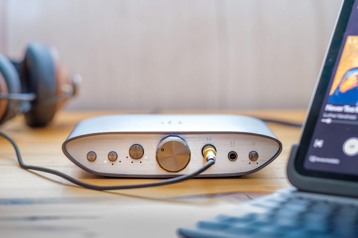 ifiaudio's tweet photo. Meet the ZEN CAN.
All-analogue headphone amplifier.
https://t.co/mIORgayhrg
Available now: https://t.co/dnj7zLcWI7
#iFiLaunch #ZENCAN #ZEN #FindYourZEN https://t.co/NXSWkIl5wi