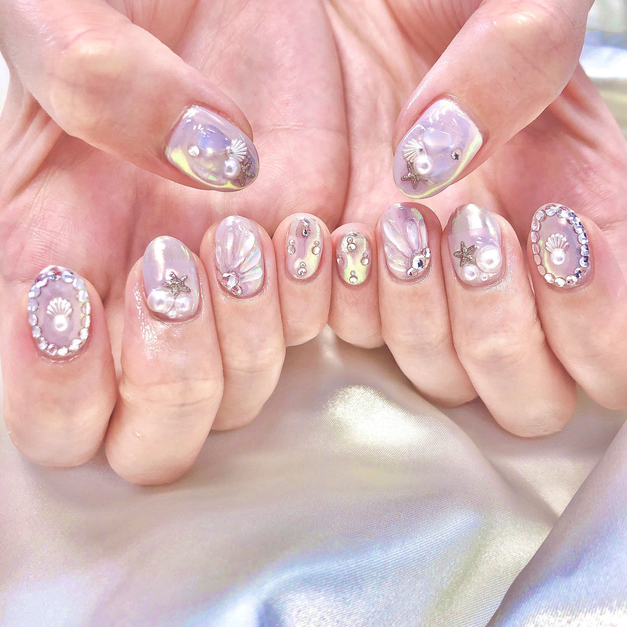 サラ コスメヲタちゃんねる 夏シェルネイル プリネイルも気に入ってるけどネイリストさんのプロ技はやはり凄い T Co 0mwa7i9mqv Twitter