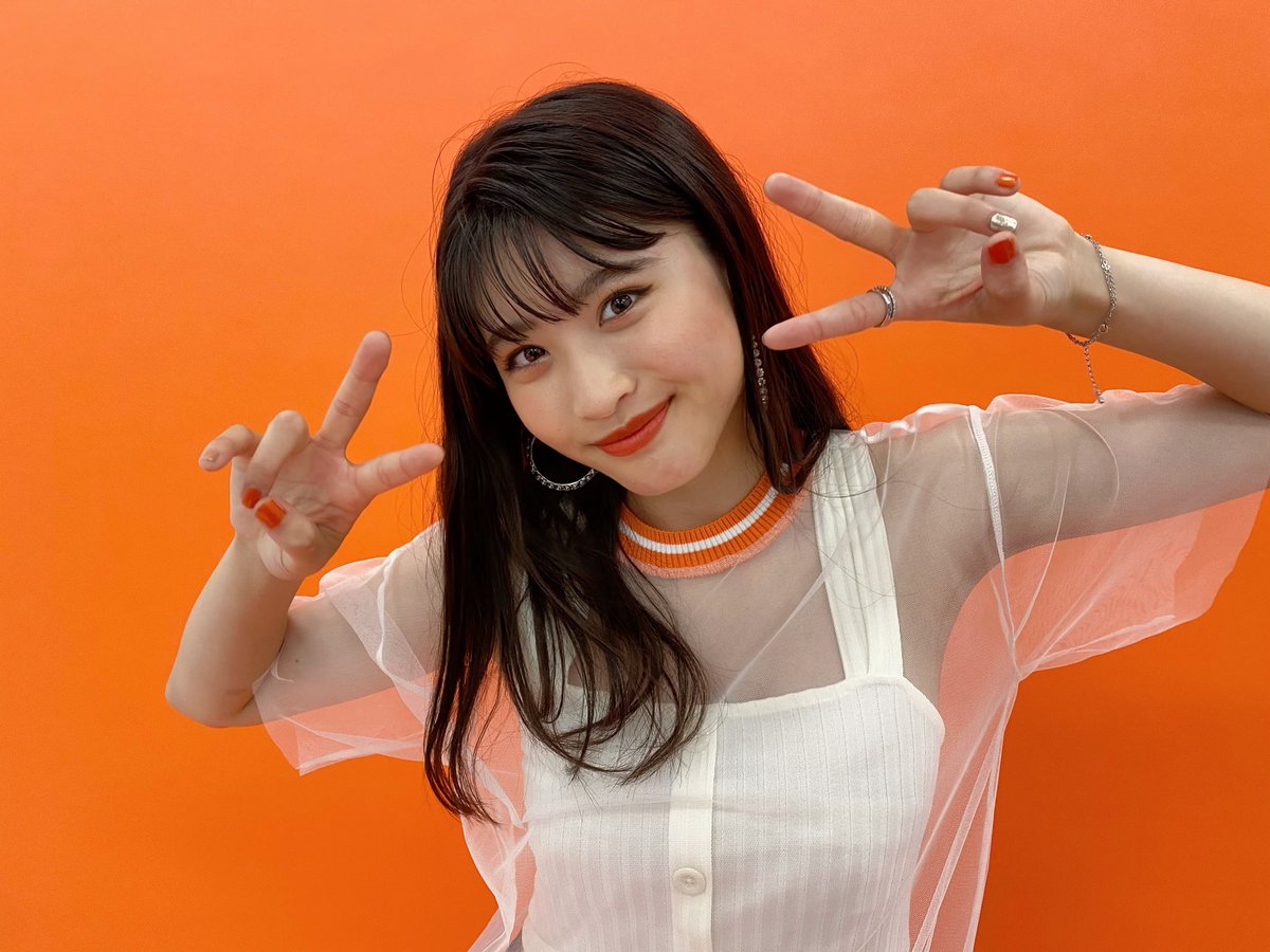 若林 真帆 今日発売のnicola9月号 表紙をさせて頂きました みんないつも本当にありがとう 大好きな真奈と表紙が出来て 本当に嬉しいです 今回の表紙は Citygirl がテーマ ニコラtvにも表紙撮影の裏側がupされているので是非ご覧下さい 若林 真帆 今日発売のnicola9月号 表紙をさせて頂きました みんないつも本当にありがとう 大好きな真奈と表紙が出来て 本当に嬉しいです 今回の表紙は Citygirl がテーマ ニコラtvにも表紙撮影の裏側がupされているので是非ご覧下さい