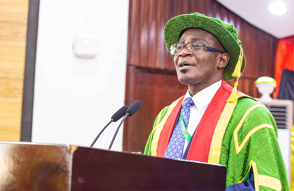 two_edged's tweet photo. Today is Prof. K. Obiri Danso's last day in office as KNUST Vice Chancellor.

Tweet with the hashtag #KudosObiriDanso and let's share some of his achievement 

I'm proud of his mark in the history of KNUST. https://t.co/EDMX8A4DHj