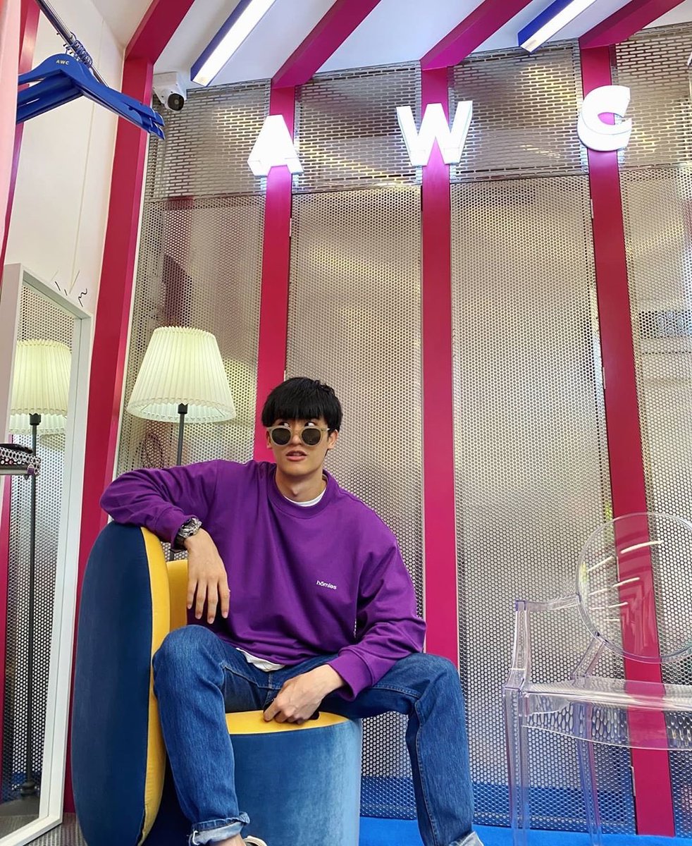 allabouttaynew's tweet photo. “สตูของมิตรก็คือสตู” - @Tawan_V

#Tawan_V
#ARMSTUDIO https://t.co/h6xte57OO7