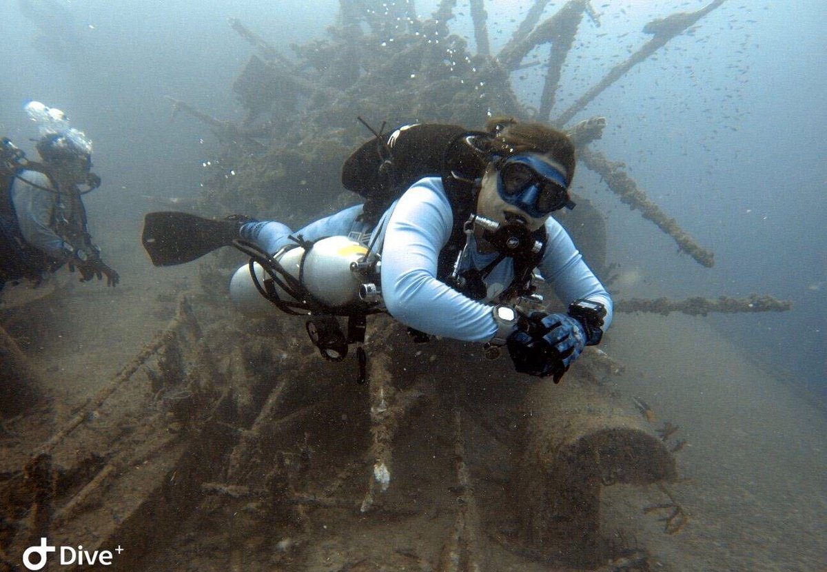 PerconaRocks's tweet photo. How to work and sail at the same time? #Percona Service Delivery Manager Alison has a great experience of living on a sailboat, sailing, and diving near the Florida coast. Let’s dive into some details of her #remotework:  https://t.co/IoWoiLm56e
#perconaadventureteam https://t.co/cEGaMoK76v