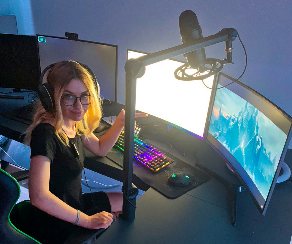 MythosGamingTV's tweet photo. State of the art gear and studio for the best gaming experience.
Learn how to join us ➬ https://t.co/YfhpKhSKca
#gaming #MythosGaming #MythosAlliance #MythosGuild #join #gamers #gaminglife #joinus #joinourguild #wow #gamerslife #gamersunite #gameroom #gamestudio https://t.co/Oy2UMlnyp1