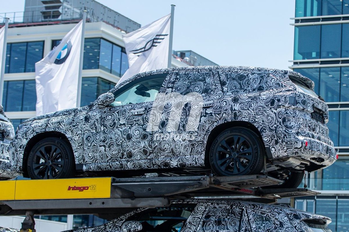 motorpuntoes's tweet photo. Avistados nuevos prototipos del BMW X1 que debutará en 2022
https://t.co/uJeXSvilvA
@BMW @BMWEspana @BMWi #BMW #X1 #BMWX1 #SUV #THEX1 #FotosEspía #Erlkonig #Spyshots #Scoops #carprototypes #prototypes #futurecars #carnews https://t.co/FKSOLVBOMS