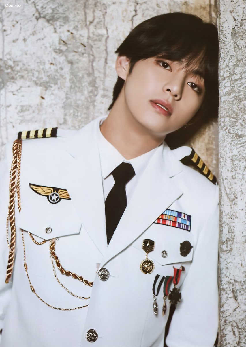 comma_bts's tweet photo. [scan] 해양소년단⚓️

#V @BTS_twt https://t.co/CkeLcBVDJu