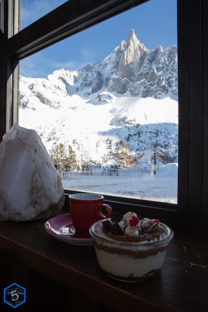 echappeBelge's tweet photo. https://t.co/FxzEAO8wXR 
#exploringtheworld #chamonix #chamonixmontblanc #destinationearth #simplyadventure #beautifuldestinations #dreammaker #osprey #ospreyeurope https://t.co/iRDk6ROT7v