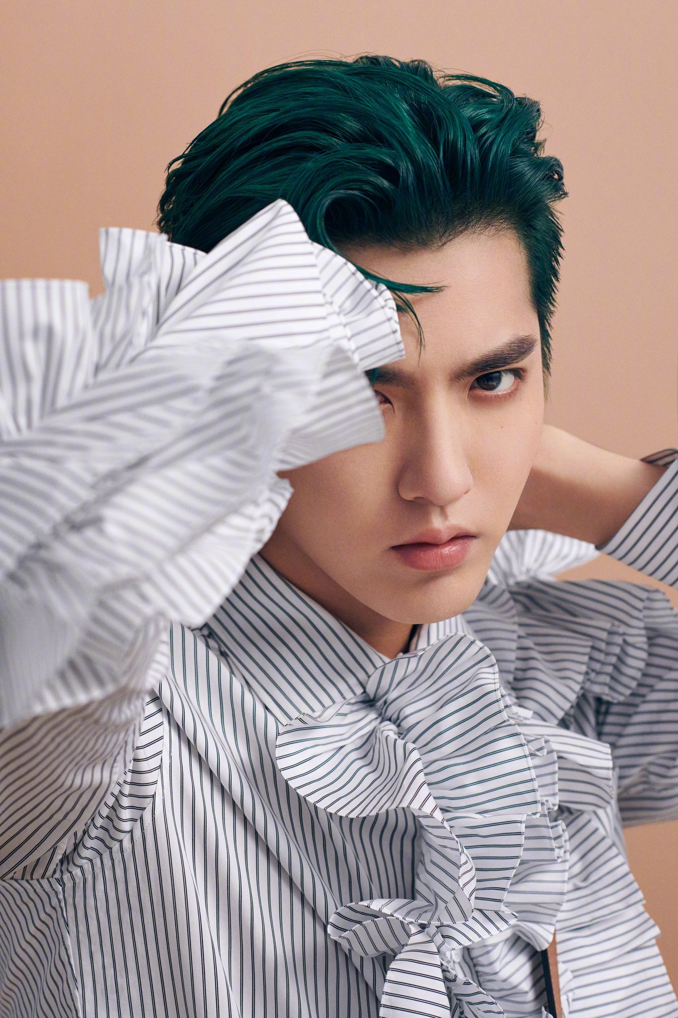 Netizens Hate Kris Wu's New Louis Vuitton Outfits –