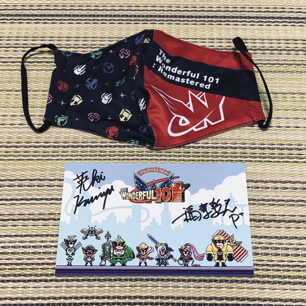 EZ_takayoshi's tweet photo. 本日、 #BitSummitGaiden のプラチナゲームズさん生配信で当たった、#TW101 の特製布マスクと、サイン入りポストカードが無事に届きました。ありがとうございます! https://t.co/1SfSkuGlYY